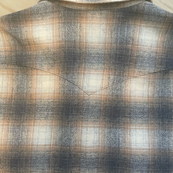 Woolrich Men’s Wool Flannel - Picture 10 of 16